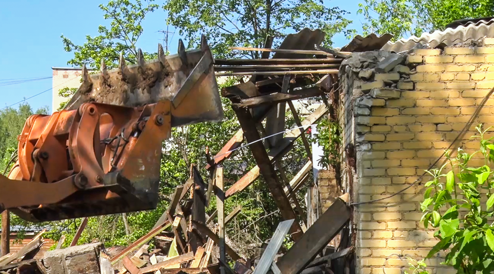 Клин, общество, ЖКХ, снос здания,