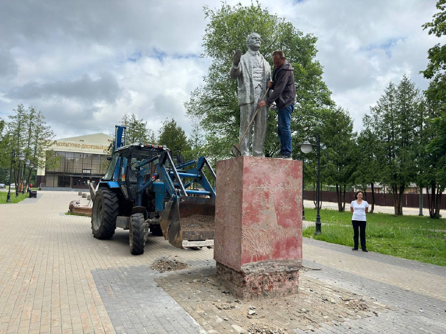 монумент, ремонт, ленин, восход,