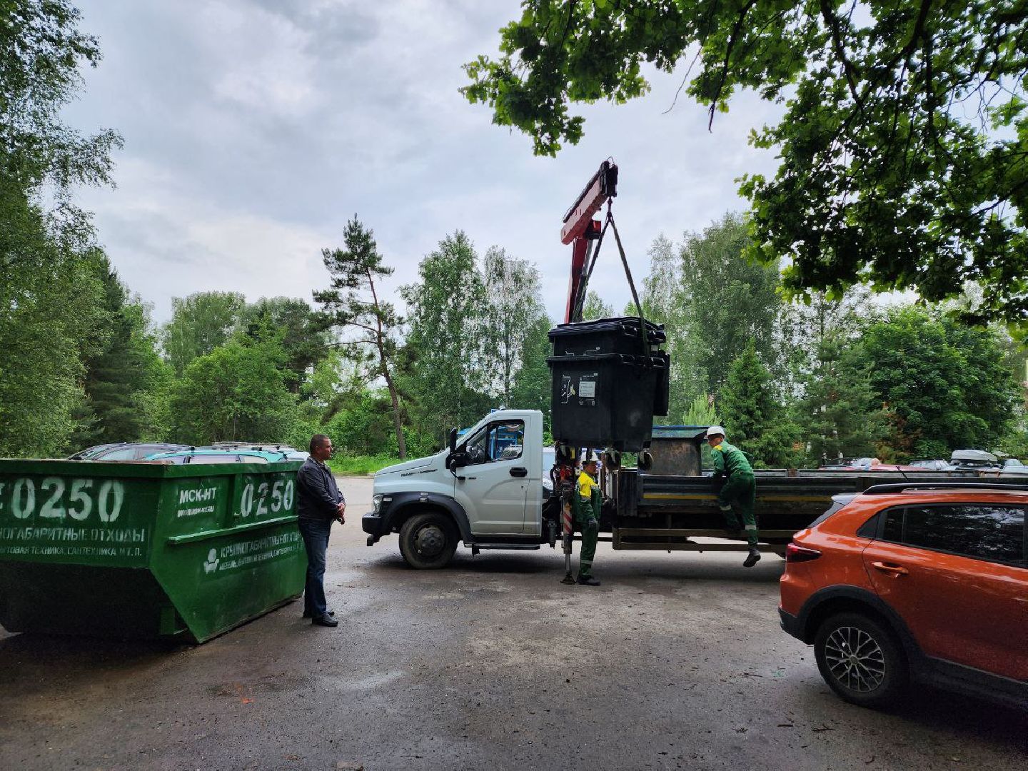 чехов, экология, контейнерная площадка, баки, мусорные контейнеры,
