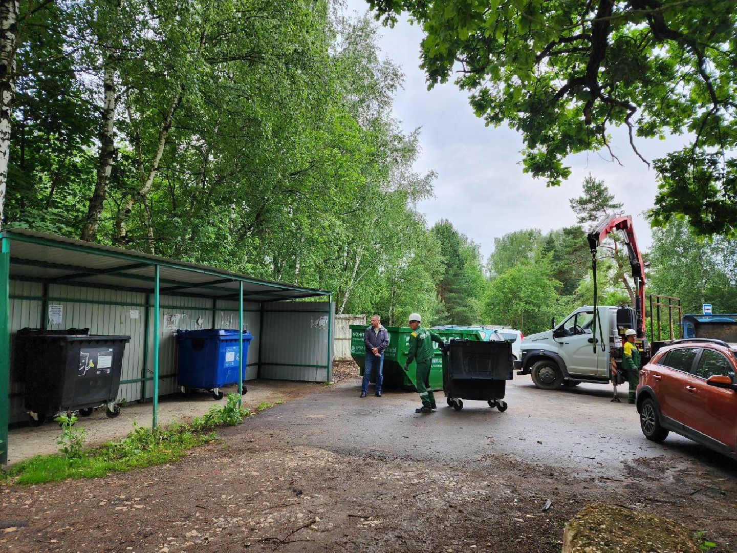 чехов, экология, контейнерная площадка, баки, мусорные контейнеры,