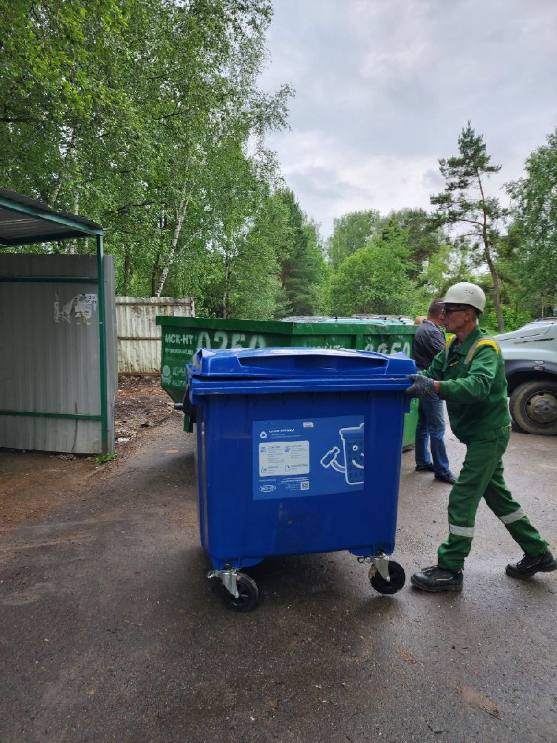 чехов, экология, контейнерная площадка, баки, мусорные контейнеры,