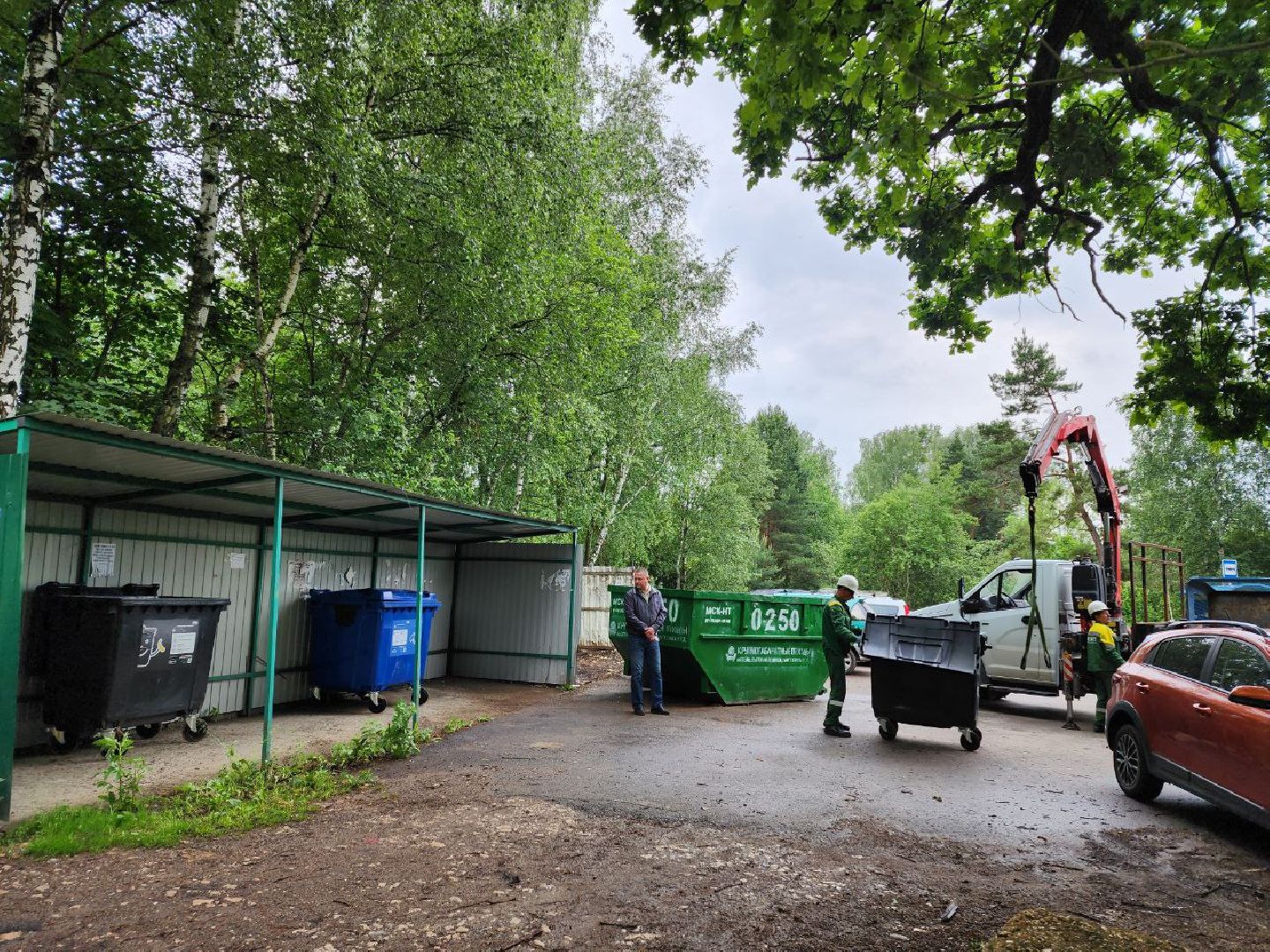чехов, экология, контейнерная площадка, баки, мусорные контейнеры,