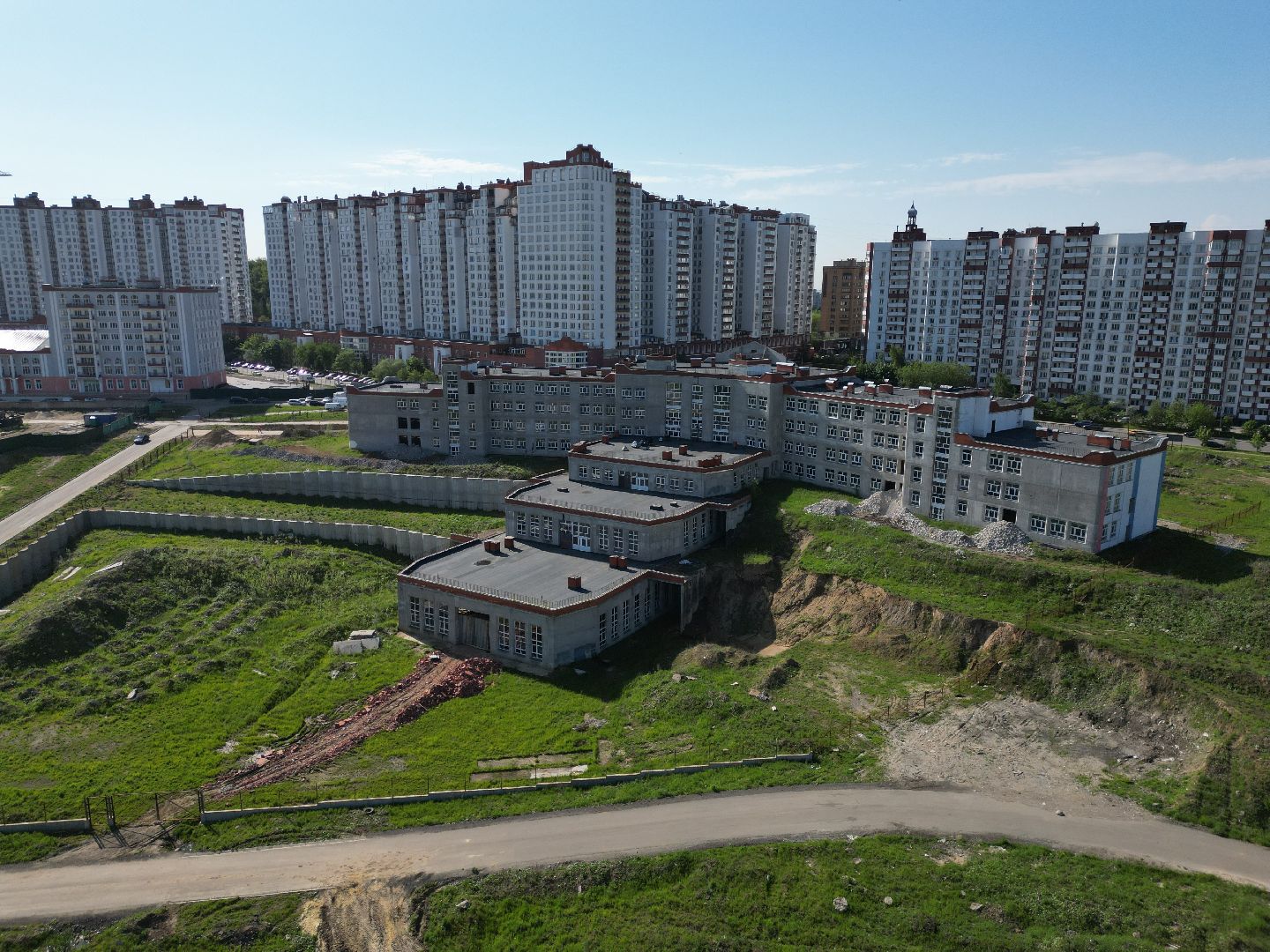 видео с коптера, школа, дзержинский,