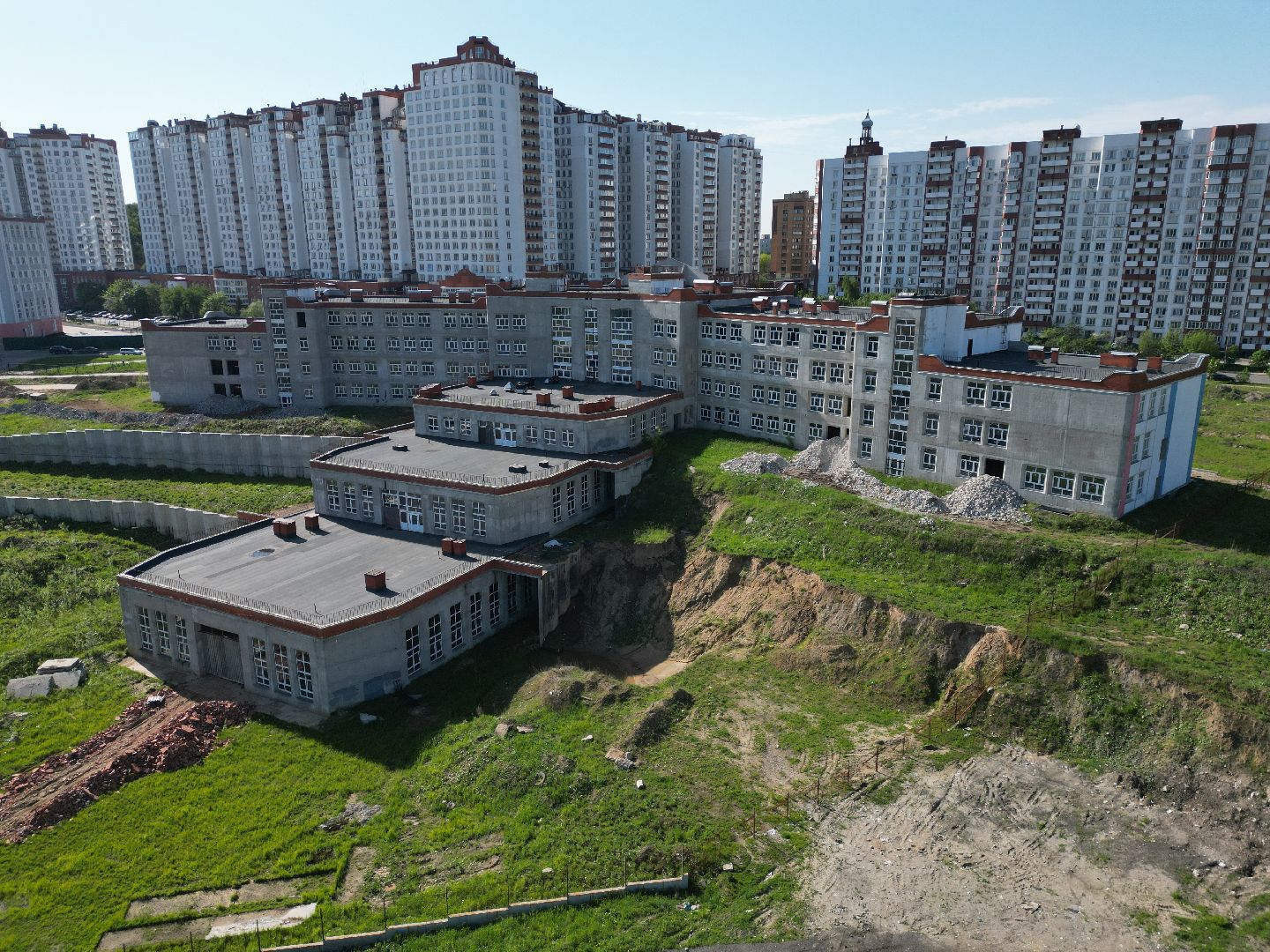 видео с коптера, школа, дзержинский,