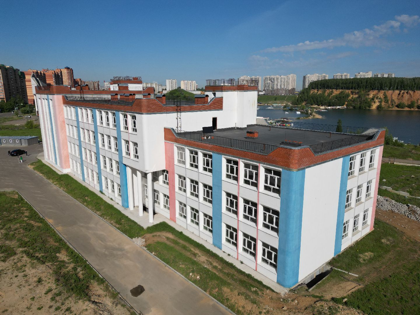 видео с коптера, школа, дзержинский,