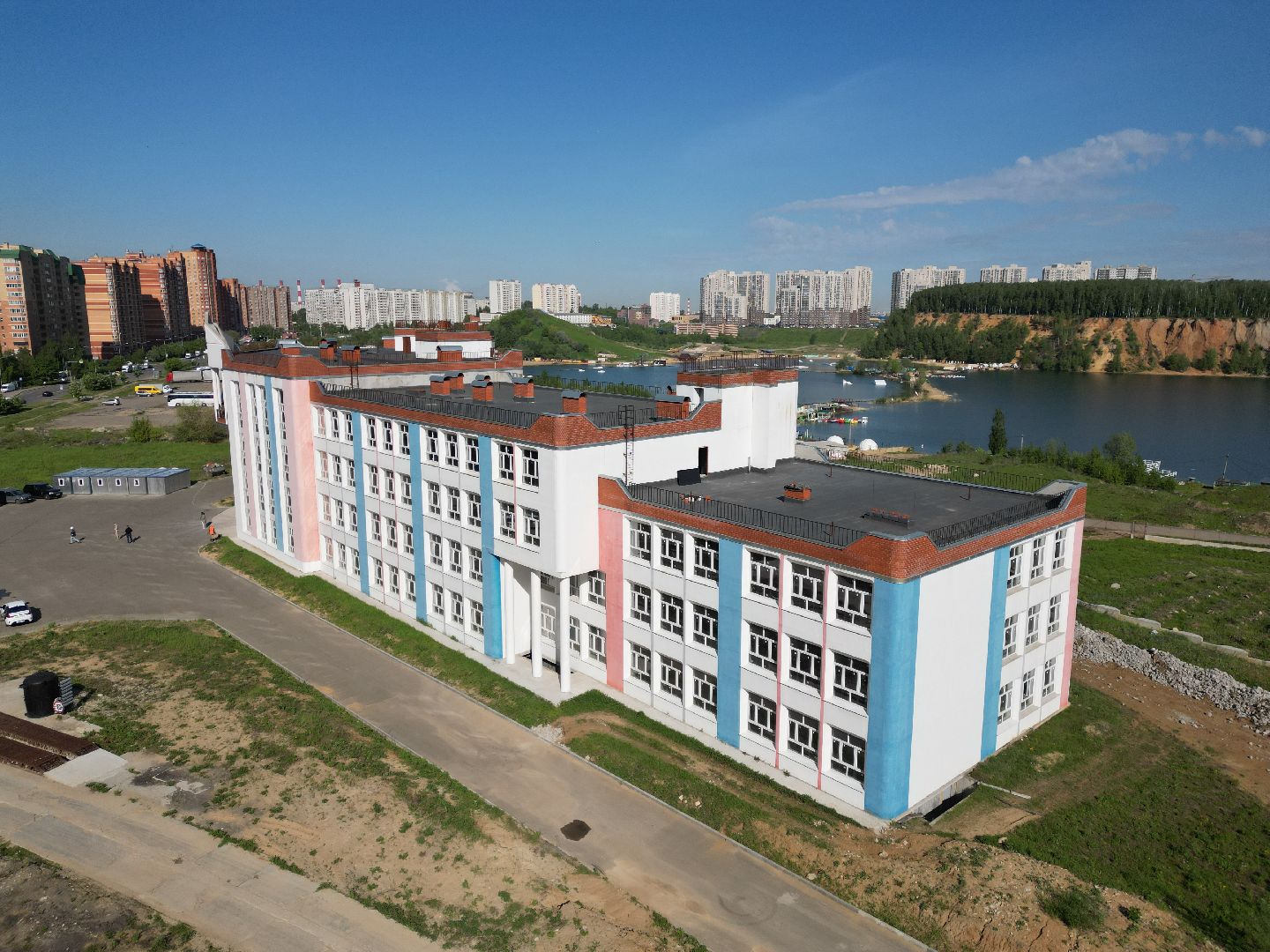 видео с коптера, школа, дзержинский,