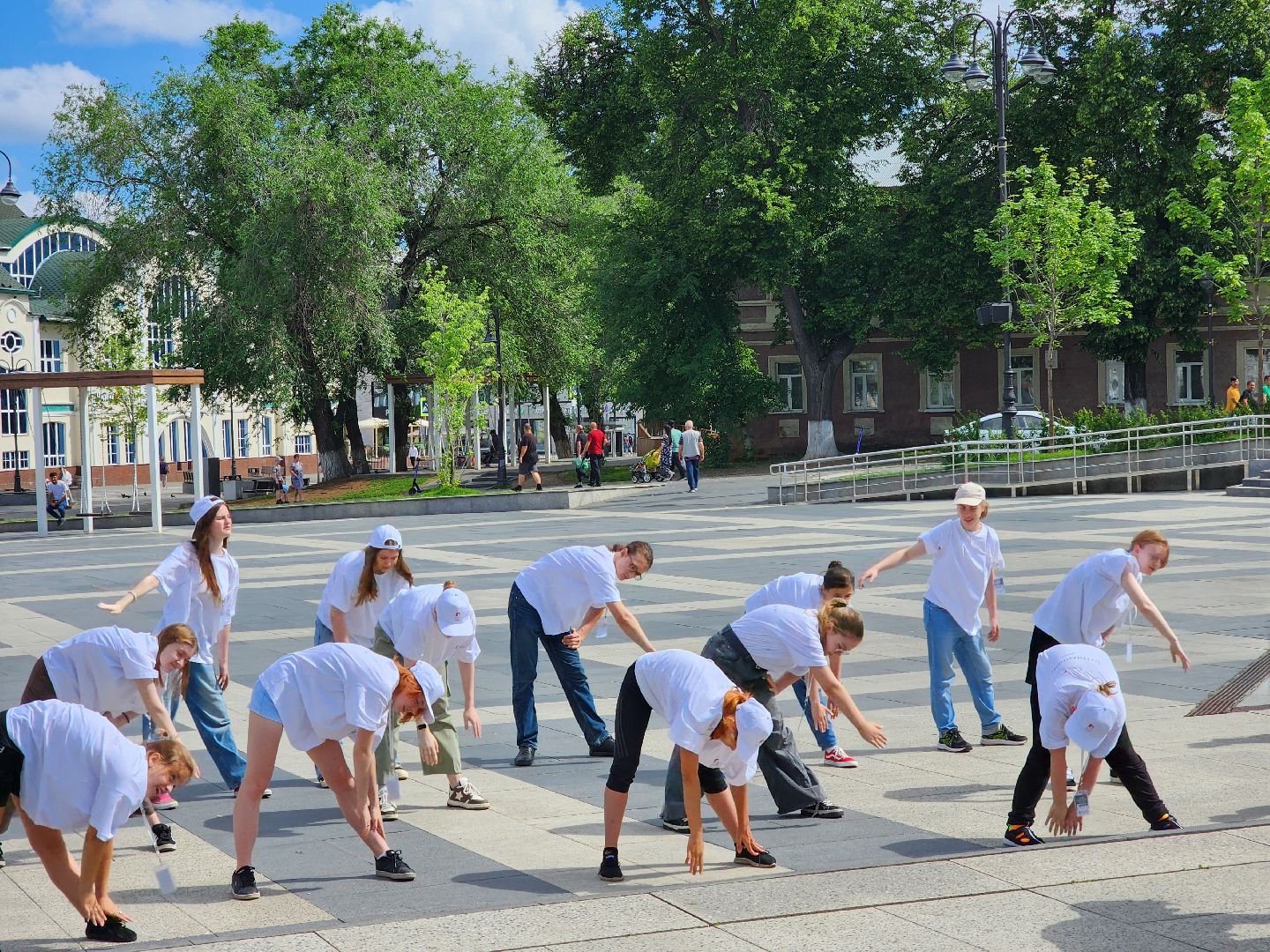 ногинск, театральный фестиваль, зарядка, театральная зарядка, мособлдрама, жители,