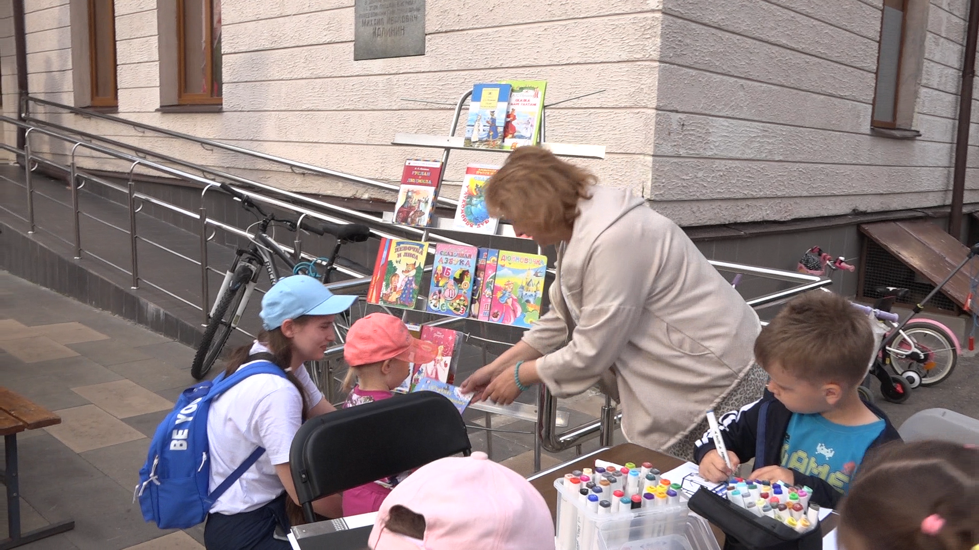 фестиваль во Власихе, праздник лета, В ритме лета, мастер-класс для детей, библиотека под открытым небом,