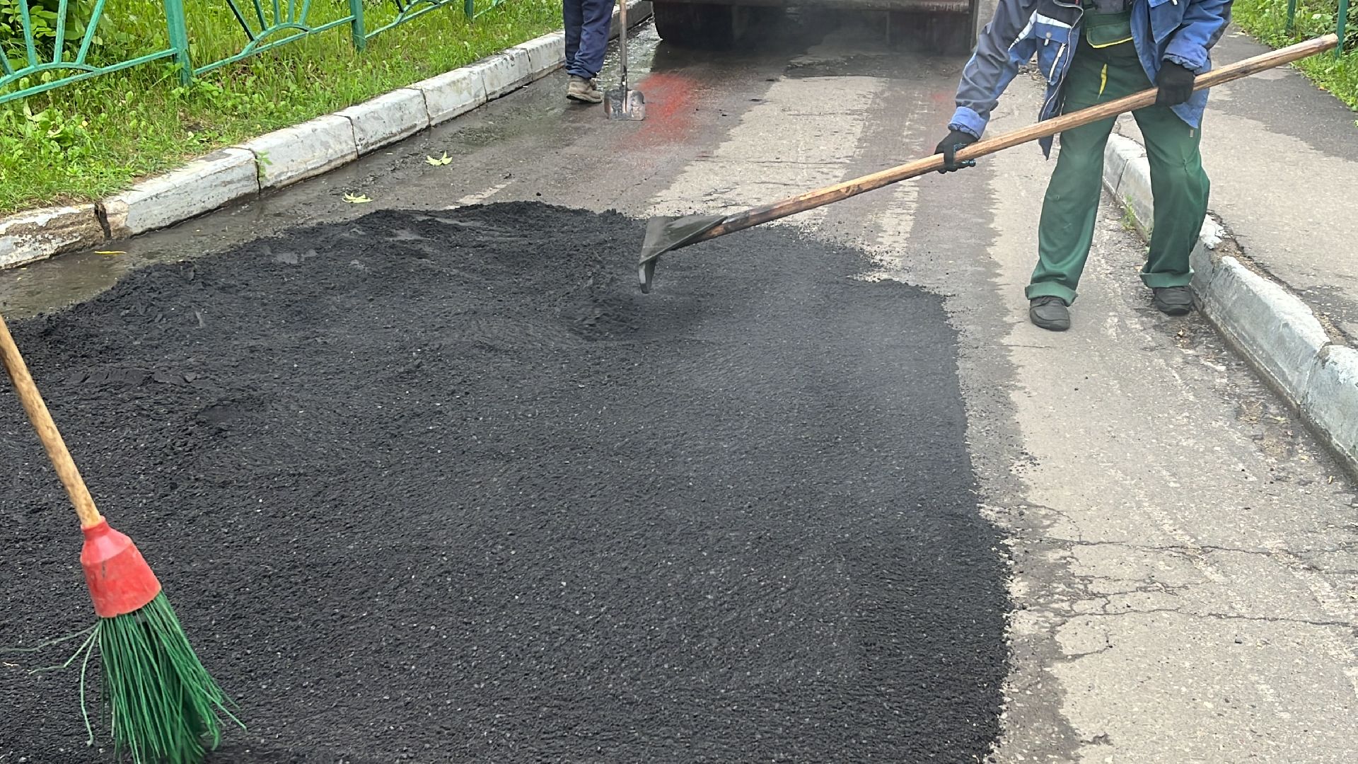 ямочный ремонт, дорога, ремонт дорог, балашиха, микрорайон новый свет,