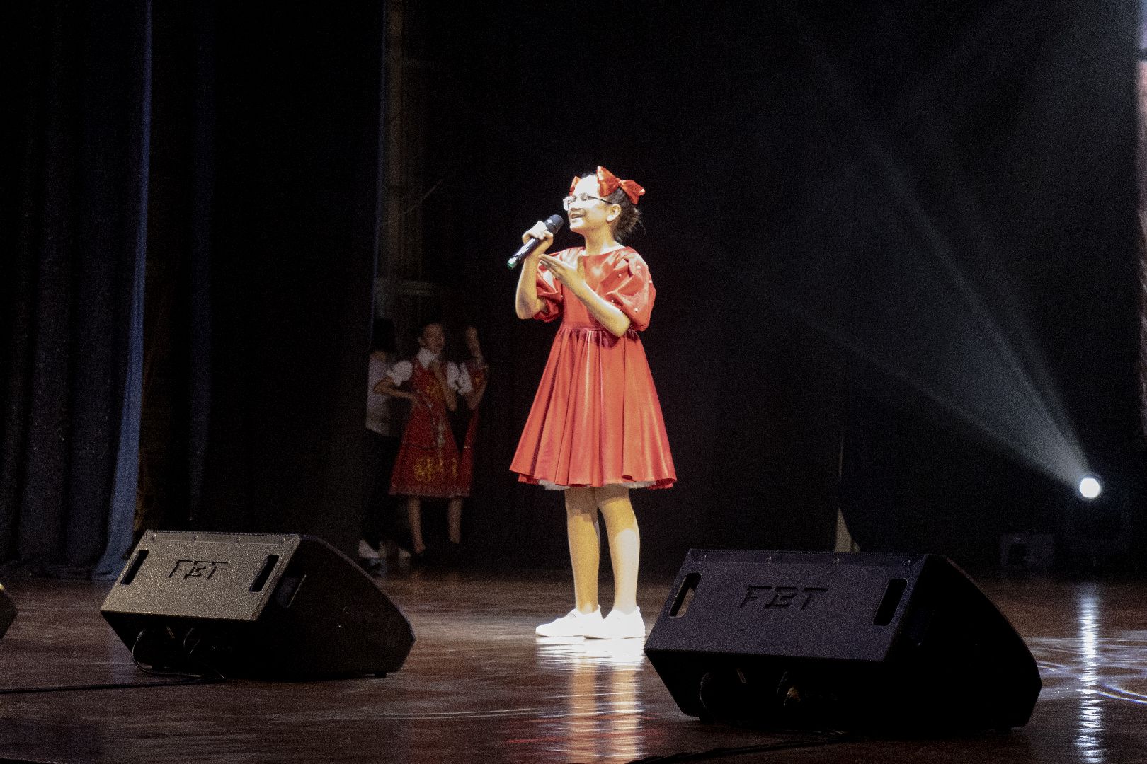 Дзержинский, Екатерина Сташина, Татьяна Скрипнюк,