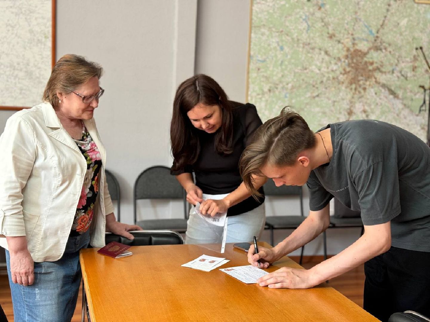 вручение паспорта, паспорт гражданина рф, администрация, восход,