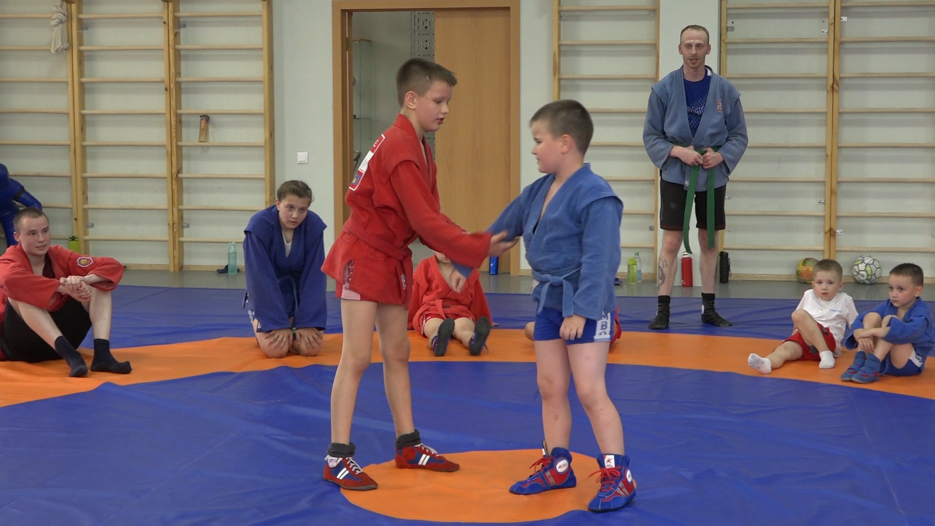 фок имени толубко, Самбо во Власихе, тренировка по самбо, спорт во Власихе, секция самбо Власиха,