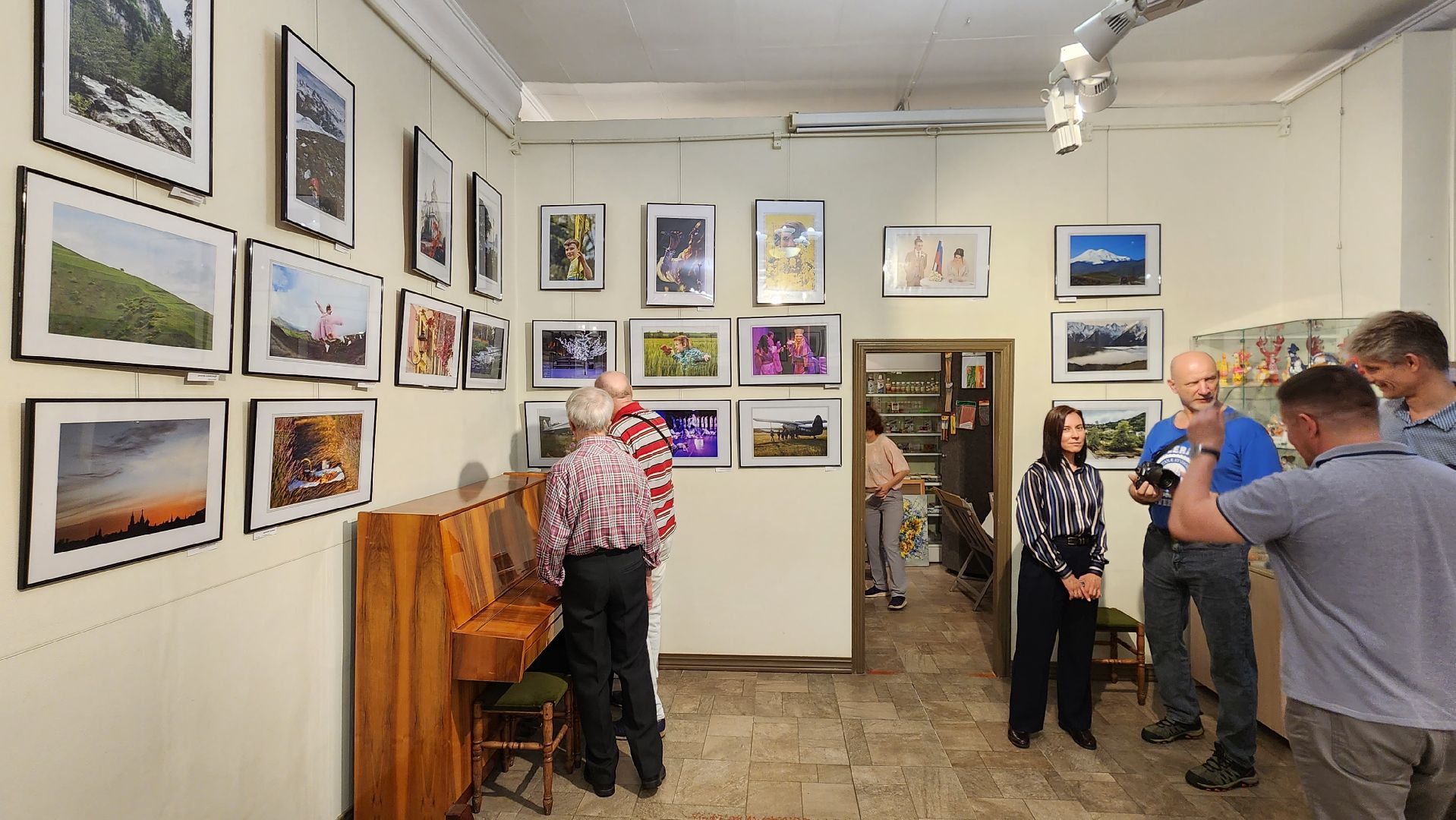 галерея 5 дом, фотоклуб Двор, выставка, жуковский,