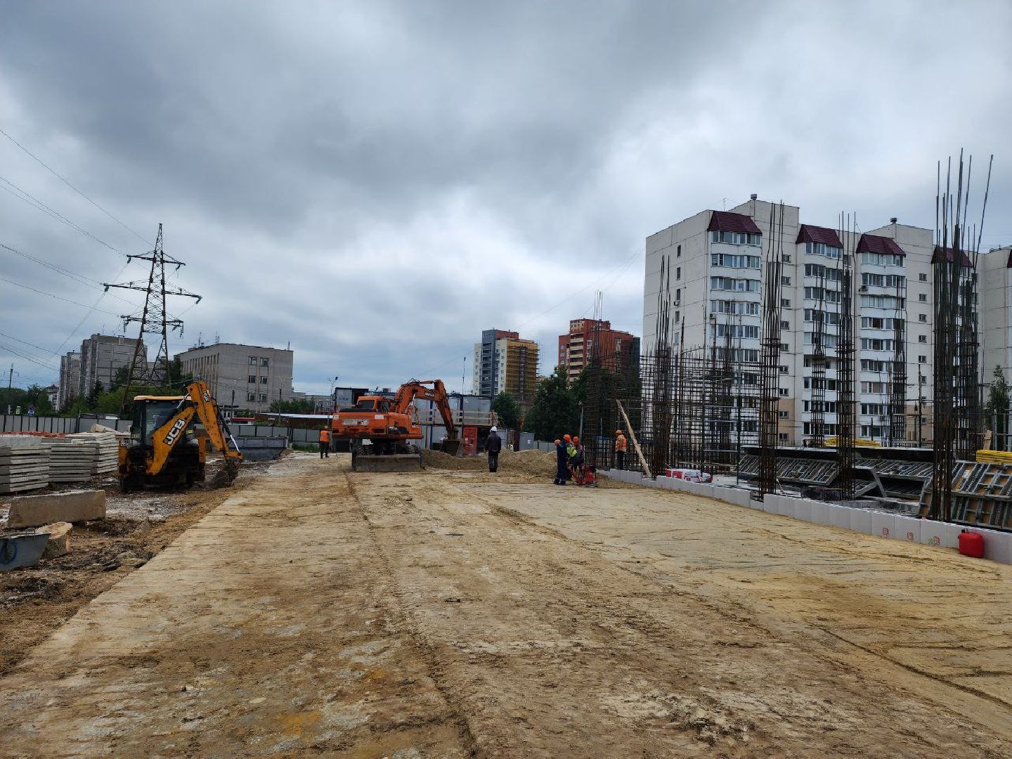 чехов, строительство, поликлиника, рабочие, дети,