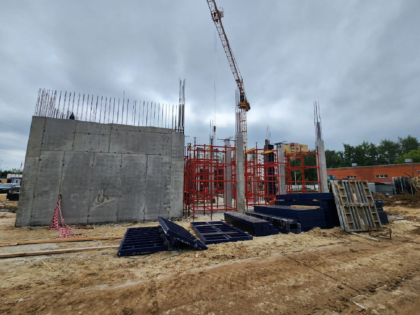 чехов, строительство, поликлиника, рабочие, дети,