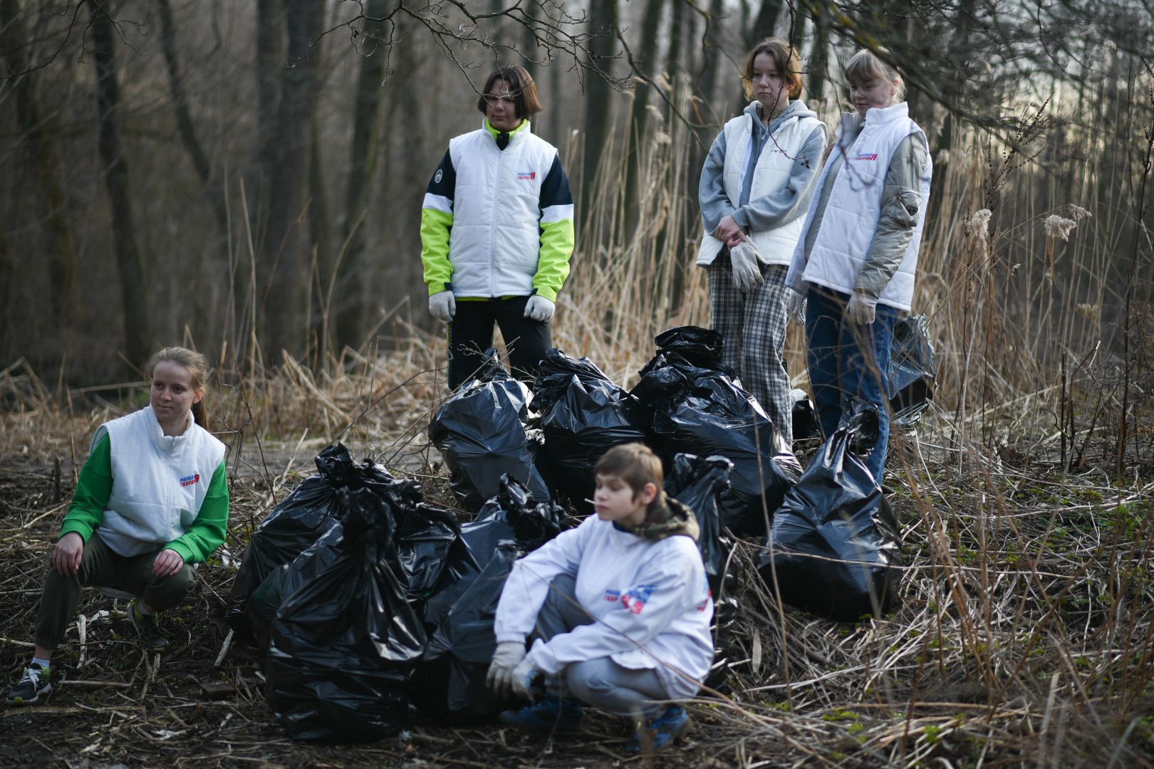 Молодая гвардия, Уборка мусора, Бронницы