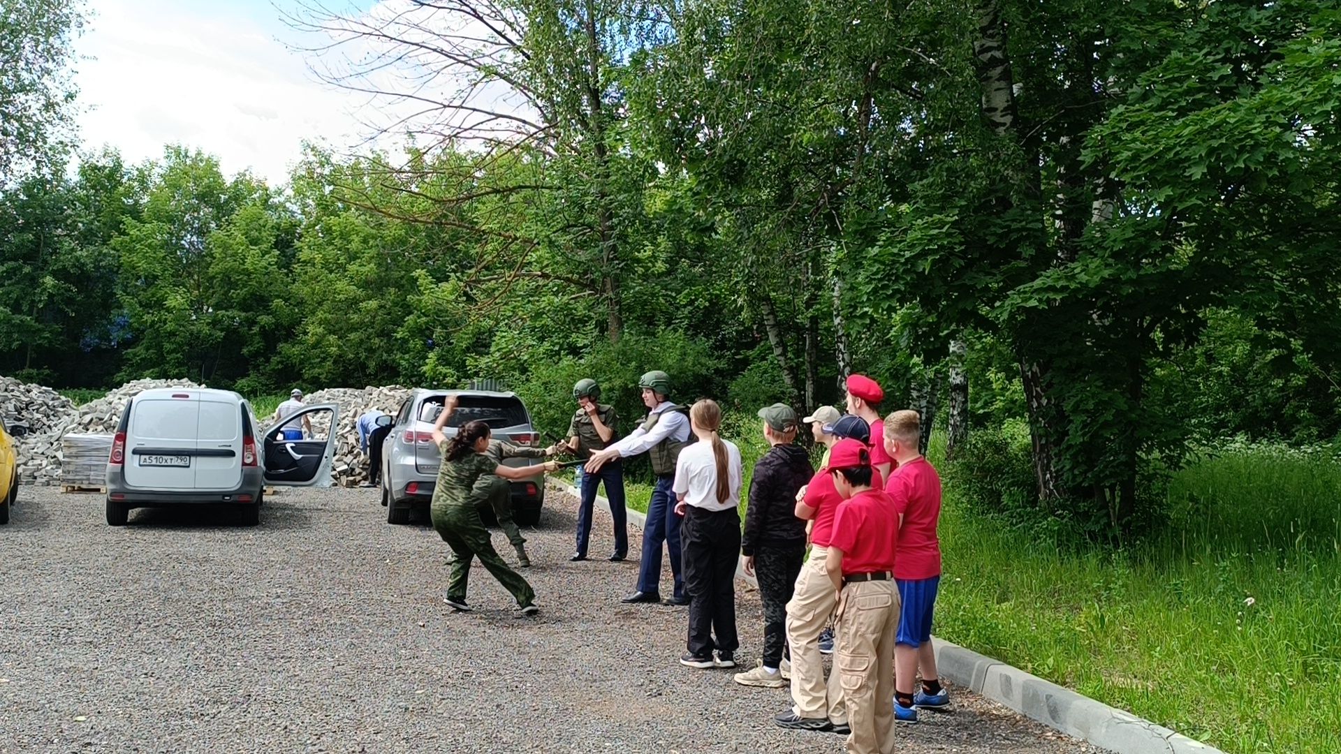 мемориальная доска, лобня, красная поляна,