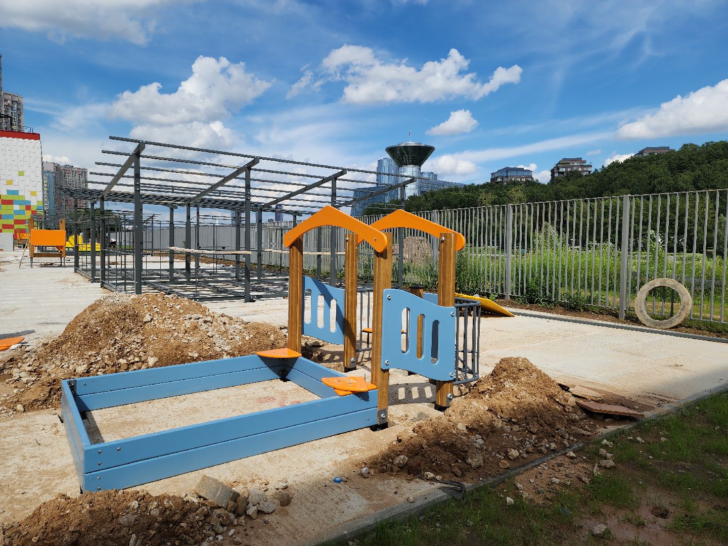 красногорск, павшинская пойма, школа, строительство,