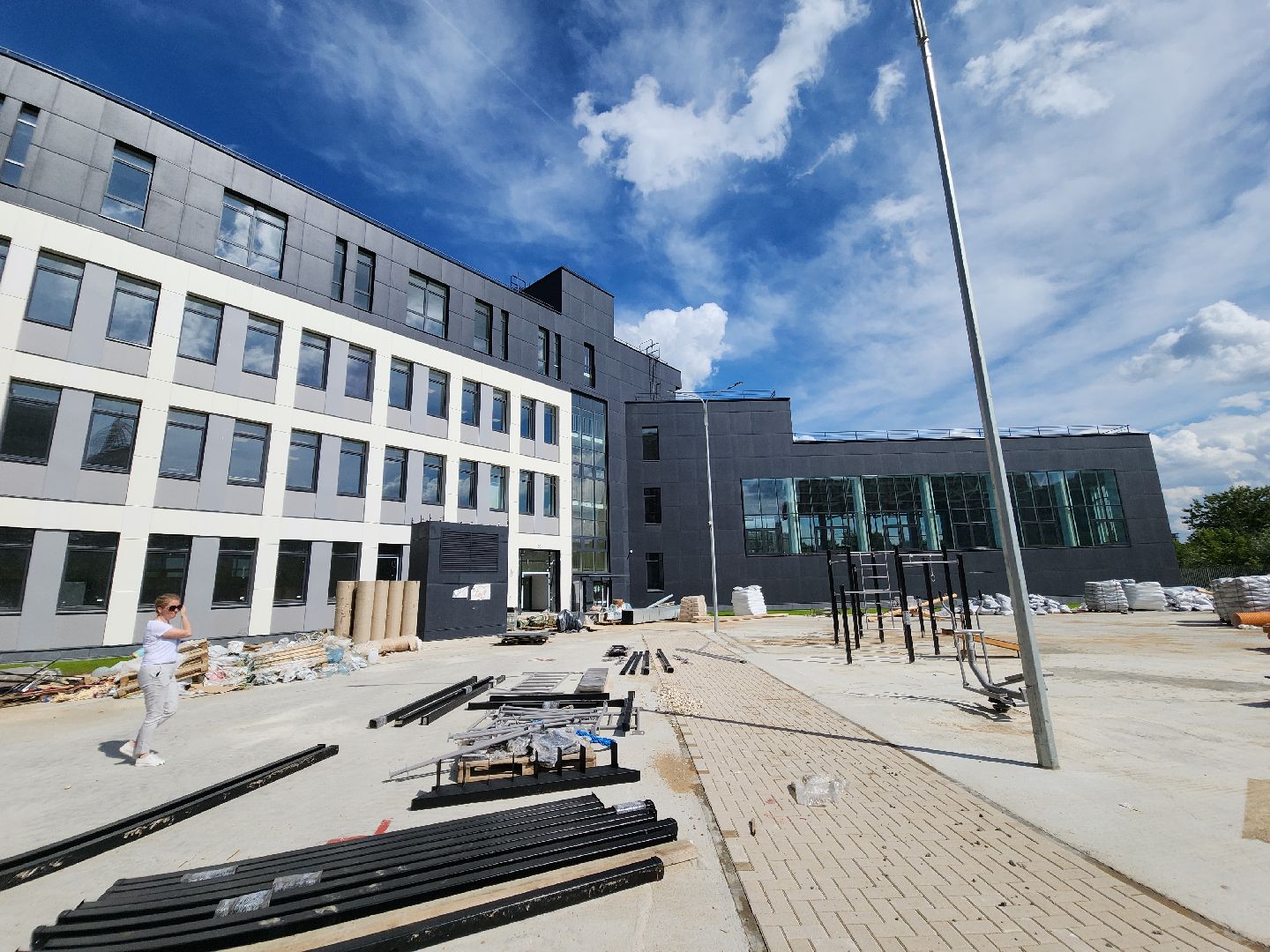 красногорск, павшинская пойма, школа, строительство,