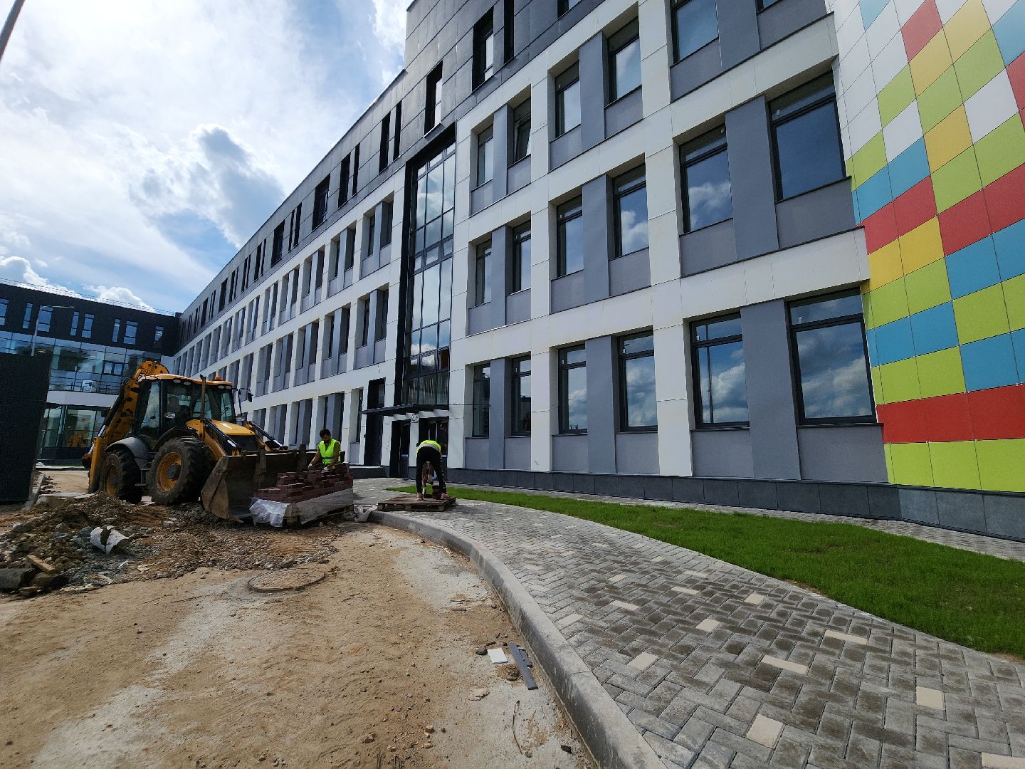 красногорск, павшинская пойма, школа, строительство,