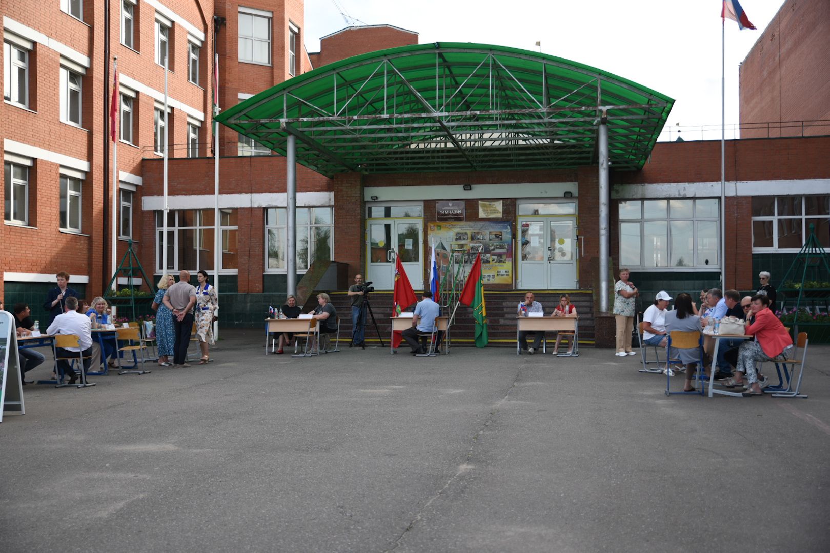 Бронницы, Выездная администрация, встреча администрации с жителями, Вопрос переселения,