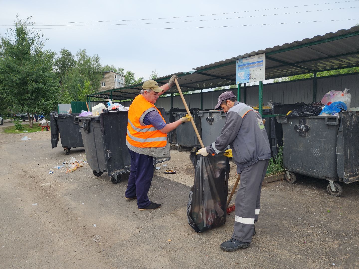 контейнерная площадка, вывоз мусора, уборка мусора, Старая Купавна, Богородский городской округ,