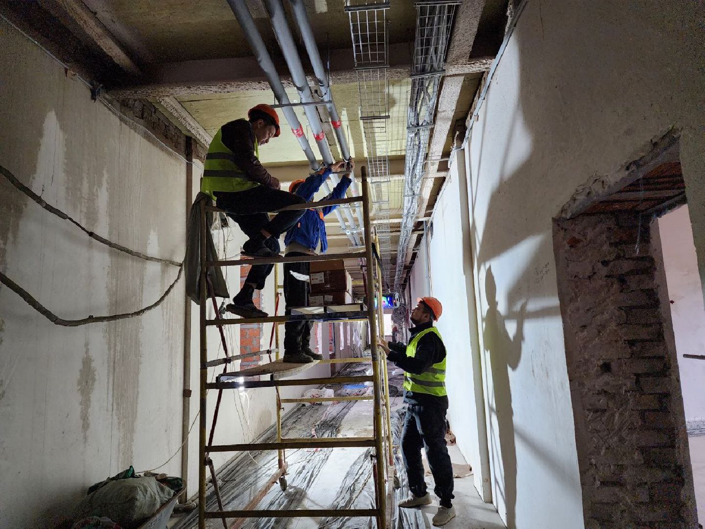 Солнечногорск, Ремонт, Ремонт школы, Капитальный ремонт, Рабочие,