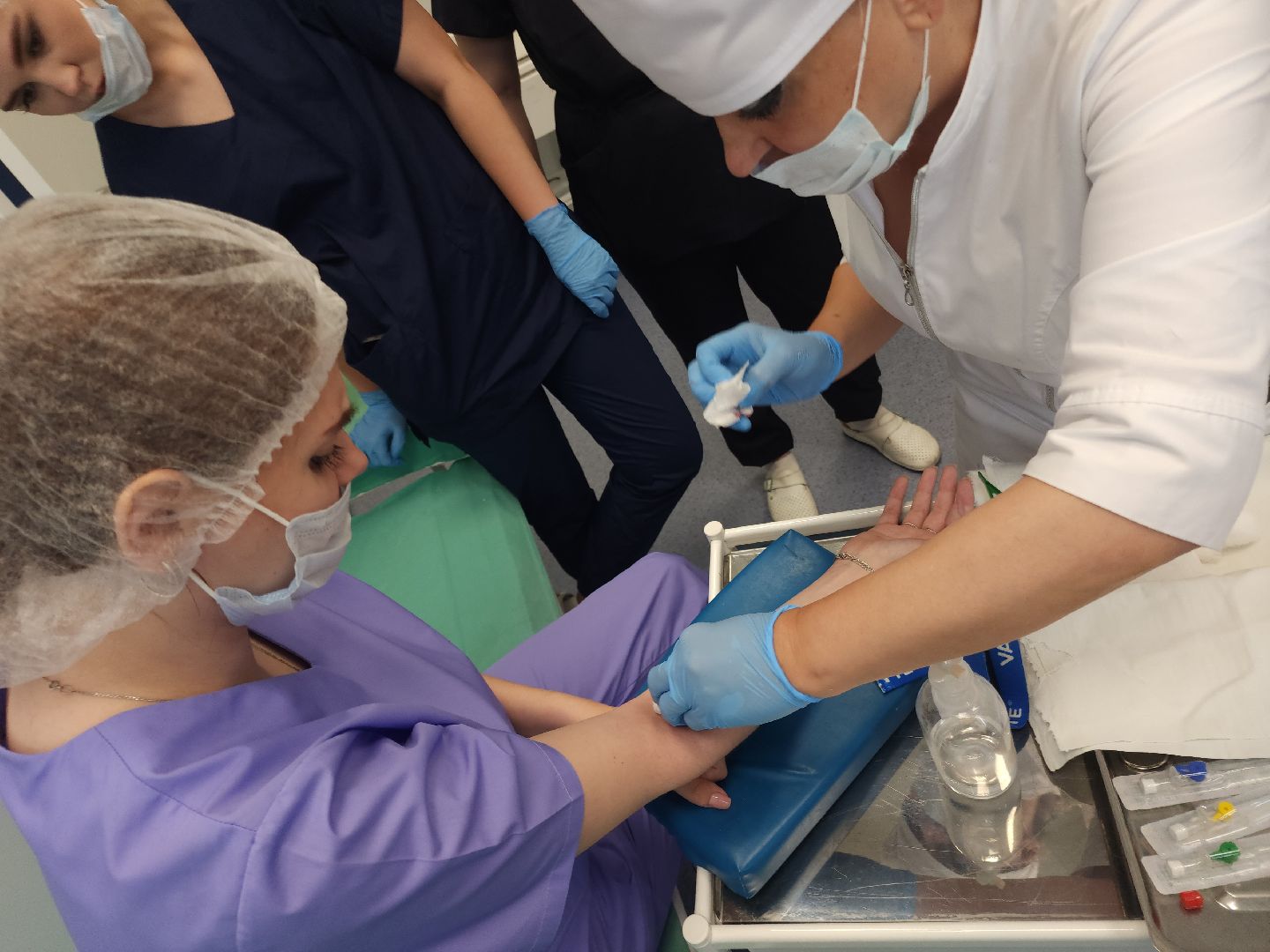 студенты медколледжа, практика,