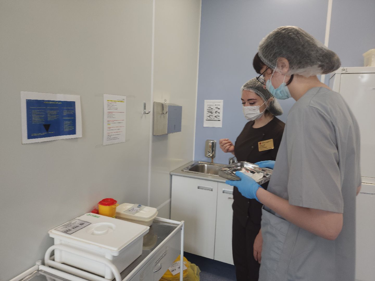 студенты медколледжа, практика,