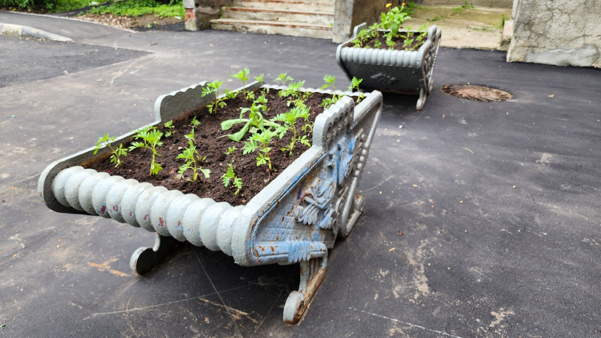 кашира, комплексное благоустройство, дворовая территория, парковка, троутар, водоотведение, озеленение, клумбы,