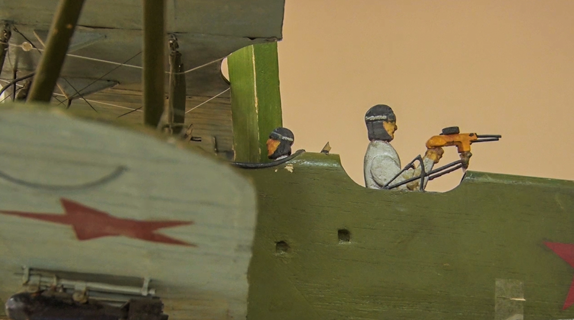 Клин, общество, выставки, ракеты, самолеты,