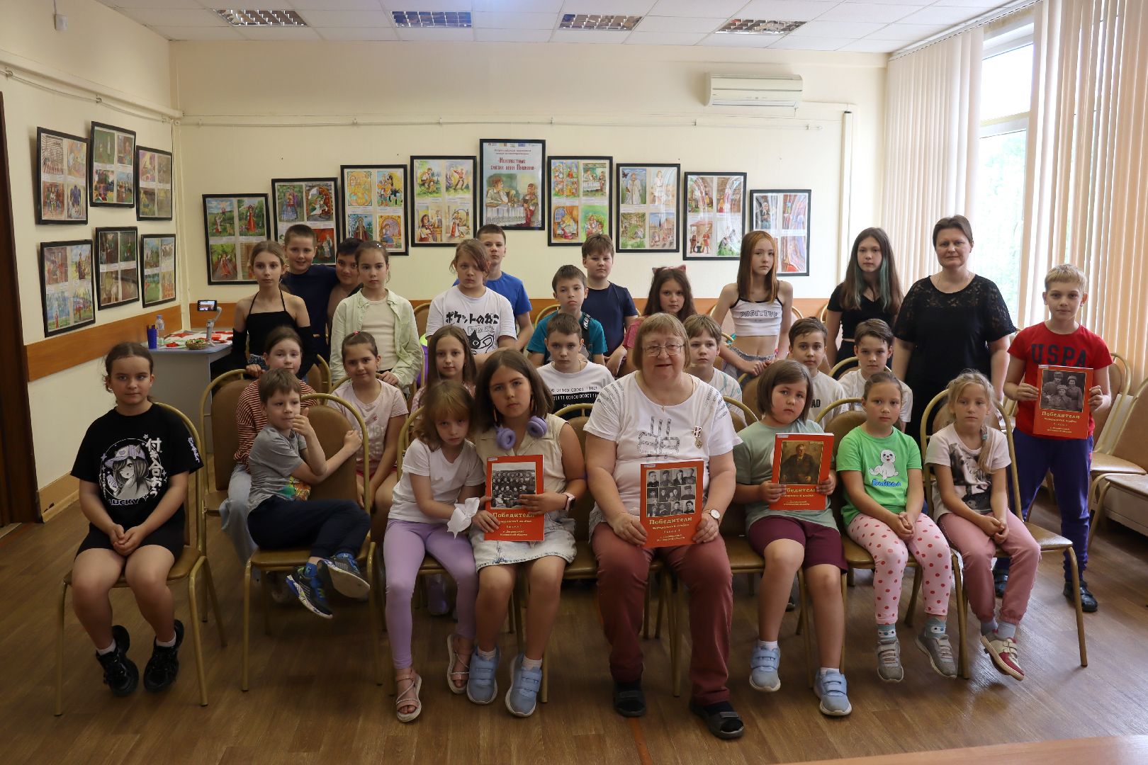 дзержинский, бибилотека,