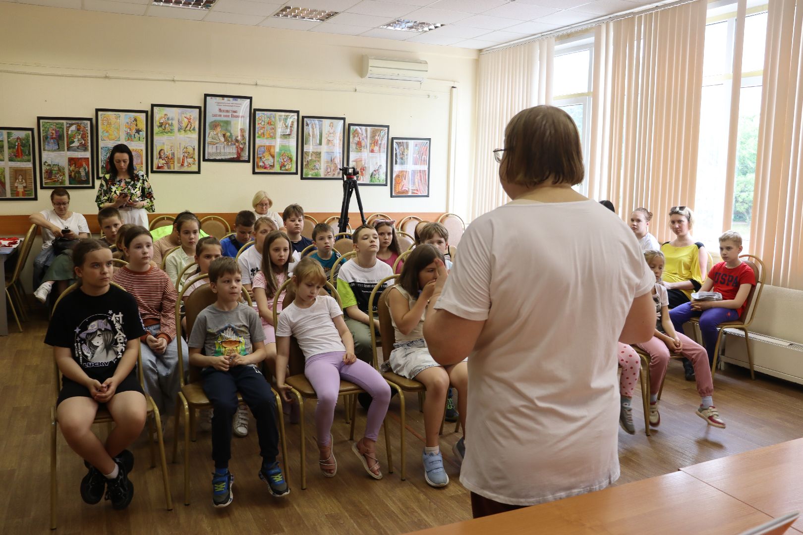 дзержинский, бибилотека,