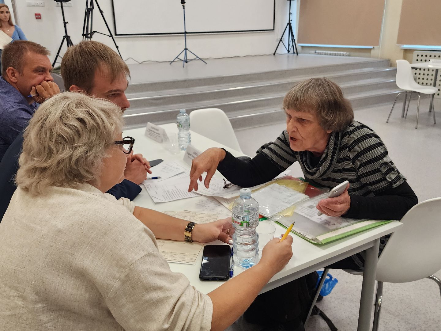 серпухов, деревня дракино, микрорайон солнечный, выездная администрация, школа 13,