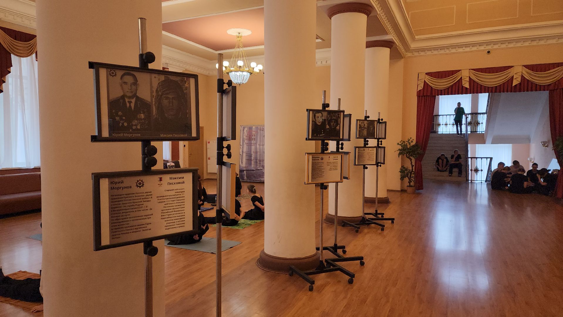 пушкино, экспозиция, герои великой отечественной войны, герои сво, фотовыставка,