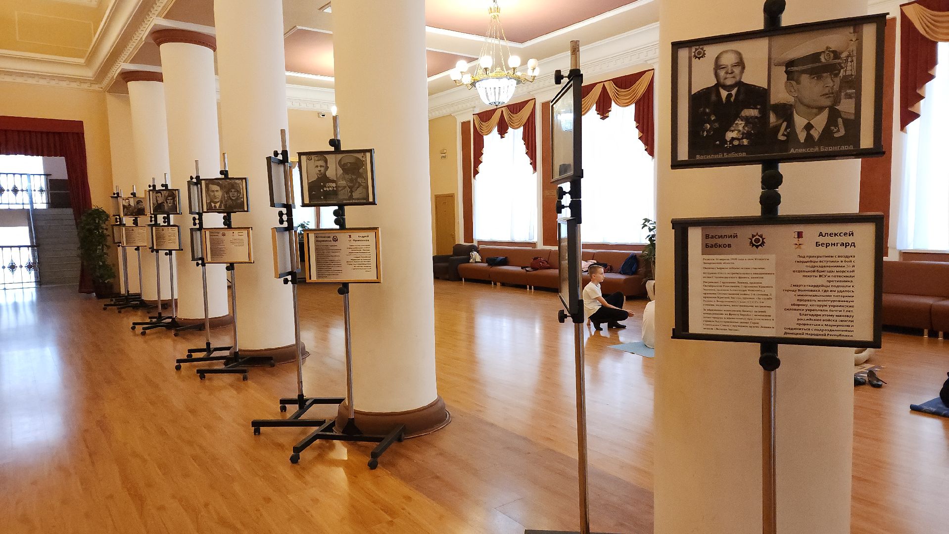 пушкино, экспозиция, герои великой отечественной войны, герои сво, фотовыставка,