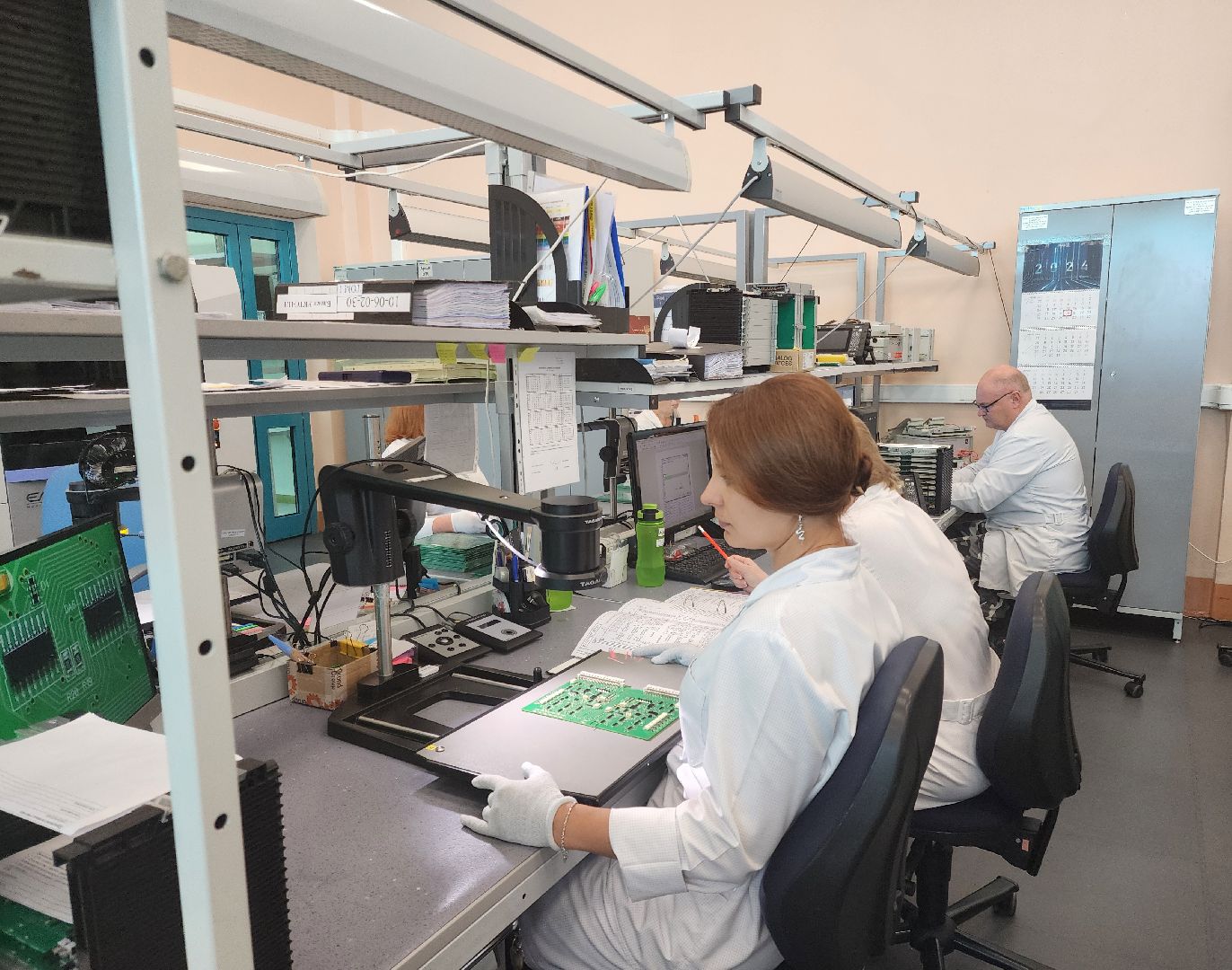 Подольск, Совет промышленности, привлечение кадров, Физприбор,