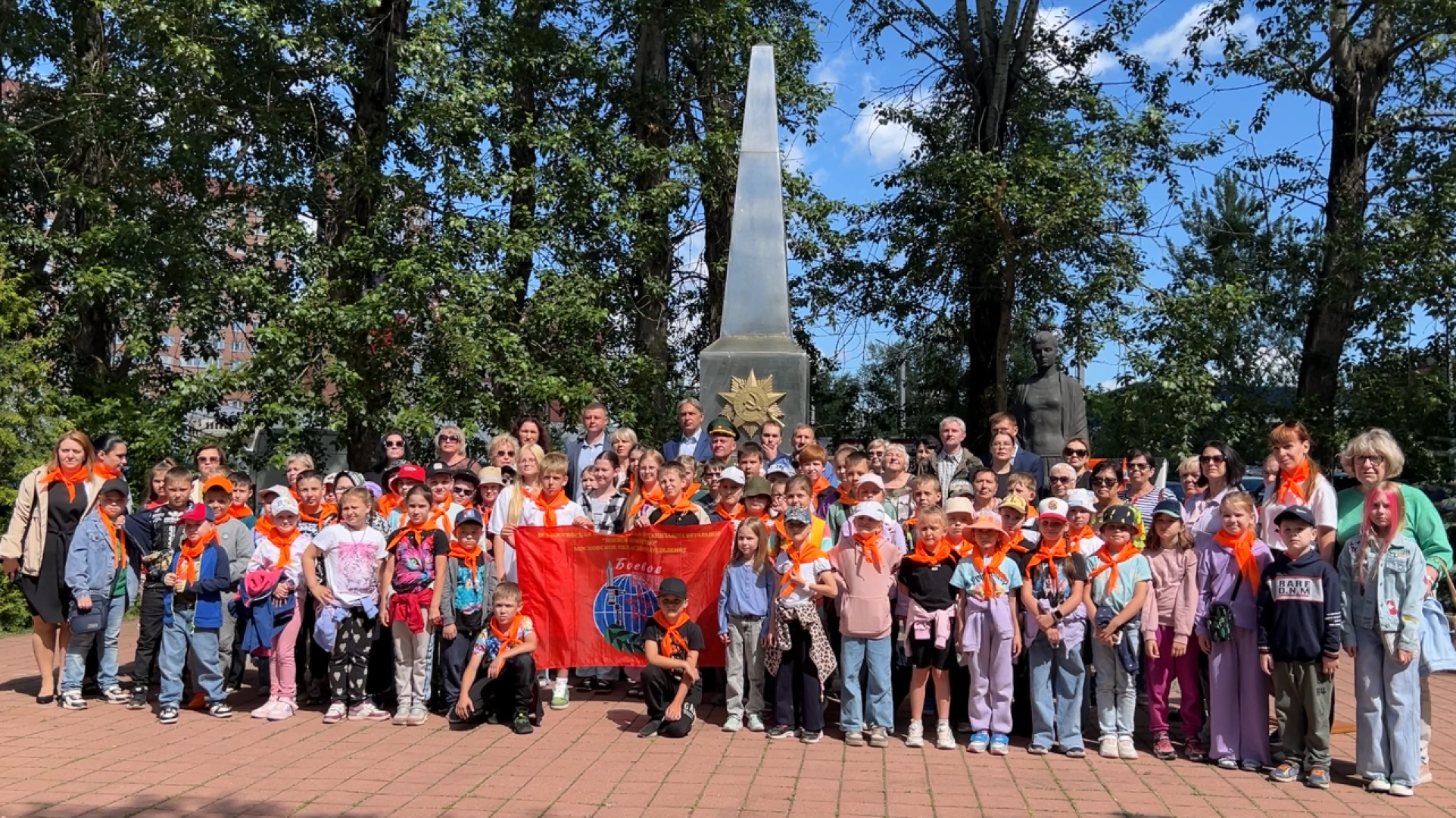 химки, день памяти и скорби, возложение цветов, мемориал, вов, митинг памяти,