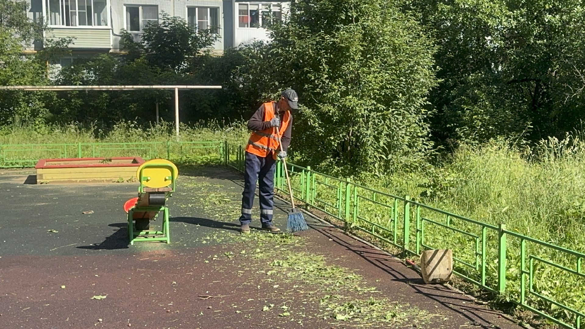 Солнечногорск, Последствия урагана, уборка детских площадок, спил деревьев, подтопление,