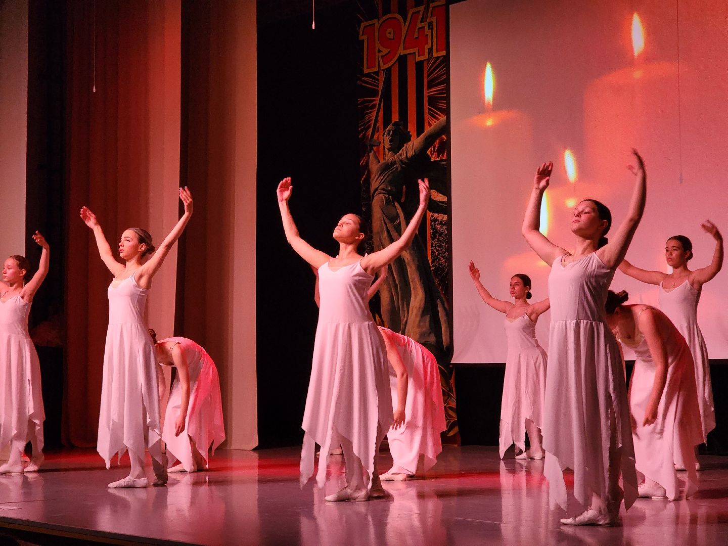 Ногинск, районный дом культуры, концерт, день памяти и скорби, лагерь, общество, жители,