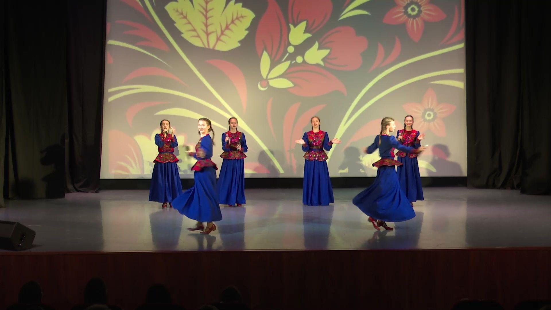 Реутов, культура, славяночка, русская песня, сво,