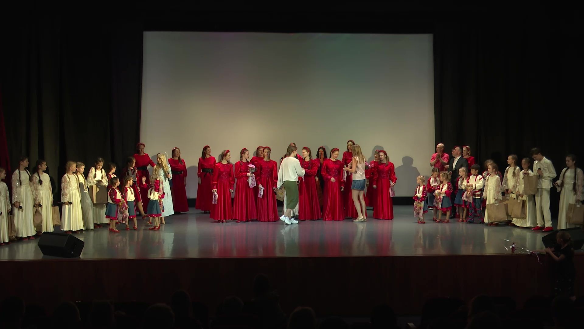 Реутов, культура, славяночка, русская песня, сво,