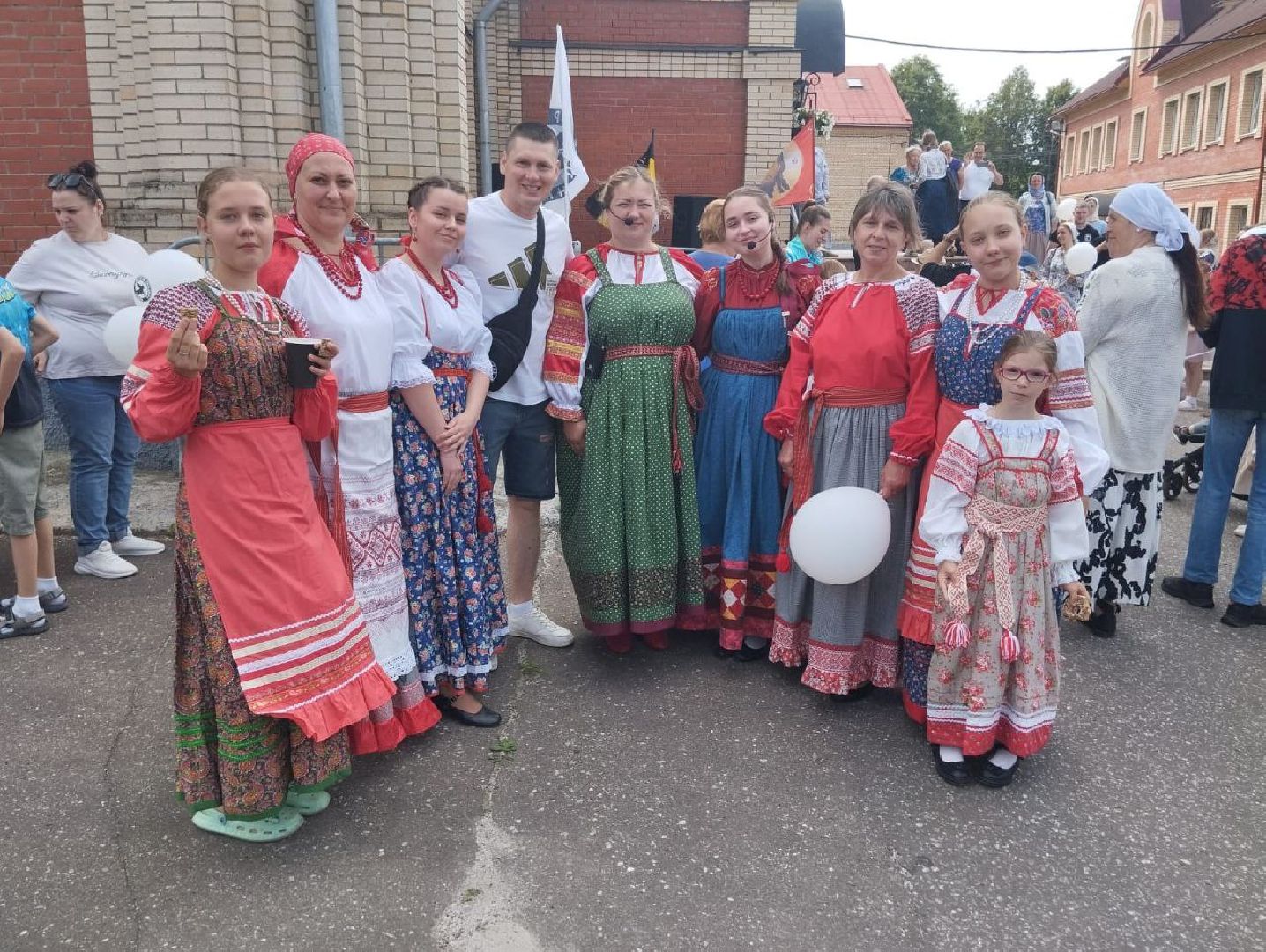 Домодедово, русский двор, Русские во дворе, Культура, Традиции, Собор, Русский праздник, Семья,