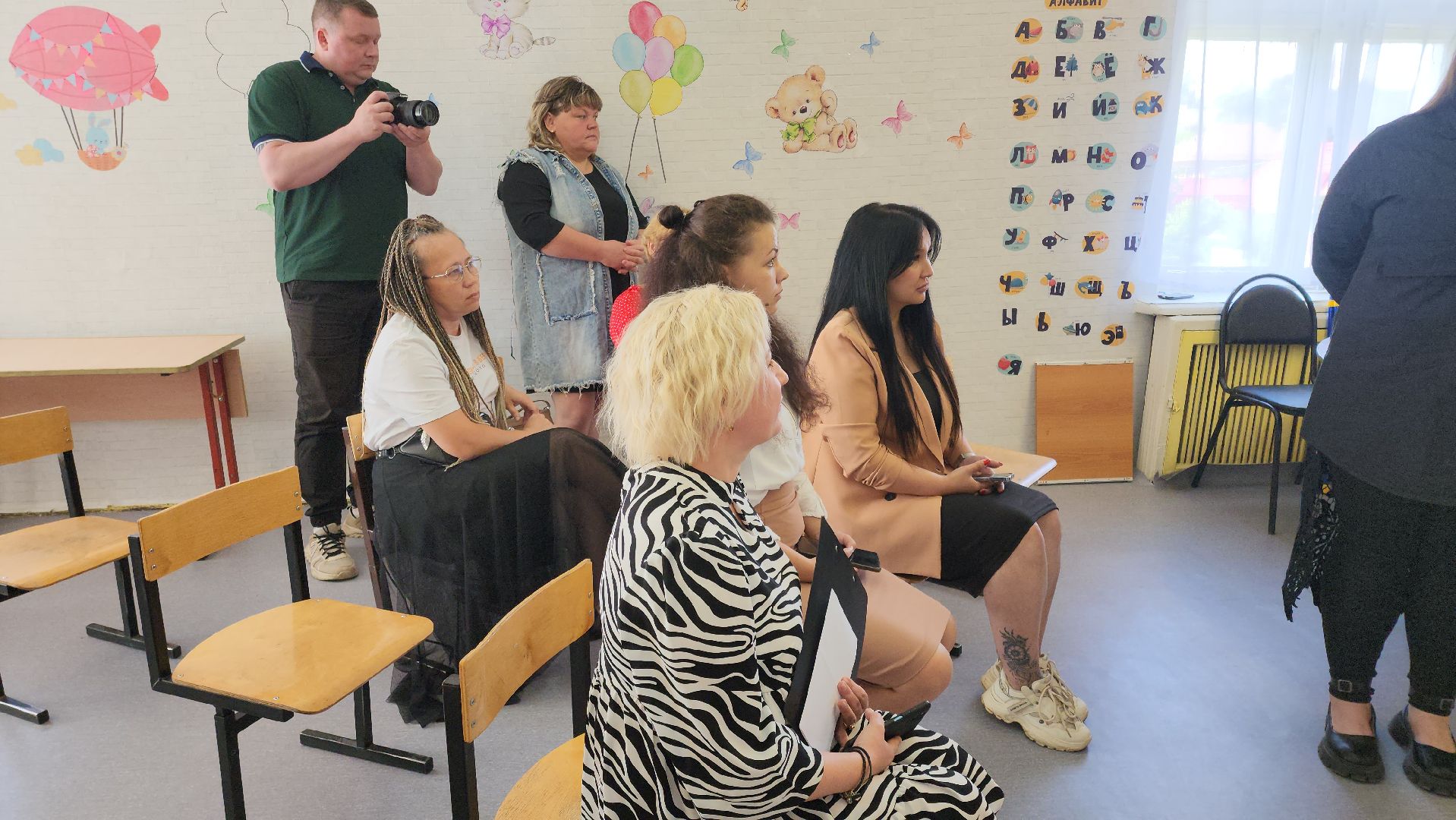 кашира, ожерелье, волонтеры, сво, гуманитарная помощь, маскировочные сети, подгузники, инвалидное кресло,