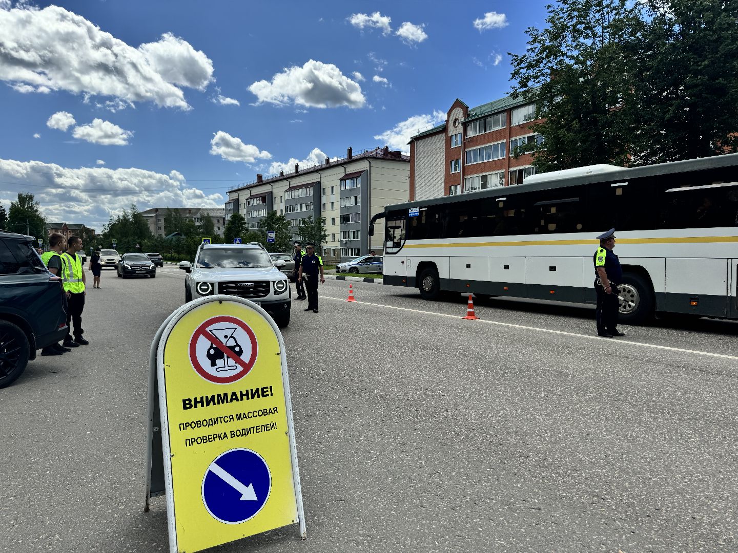 шаховская, рейд гибдд, детское автокресло, гаи,