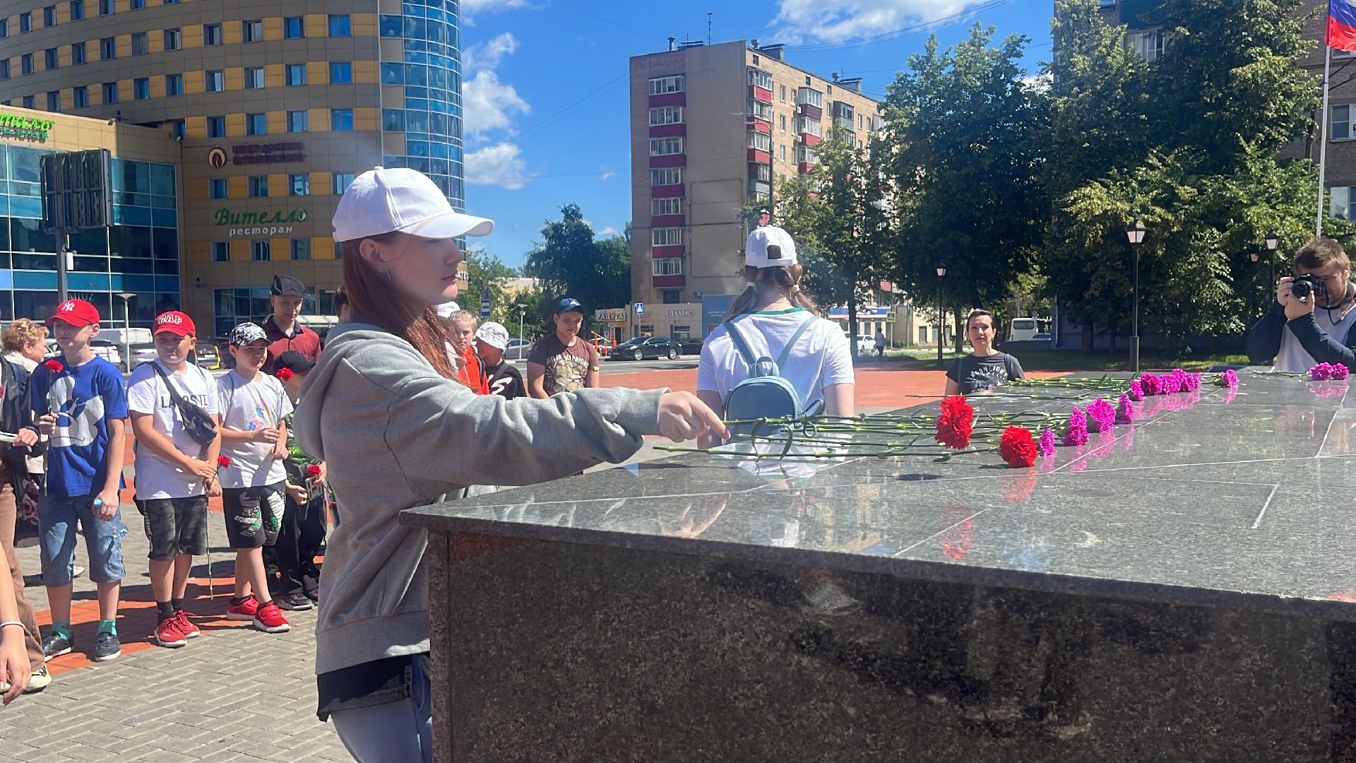 памятники, вечный огонь, мемориал, стела, экскурсии, экскурсия, экскурсии по историческим местам, школьники, дети,