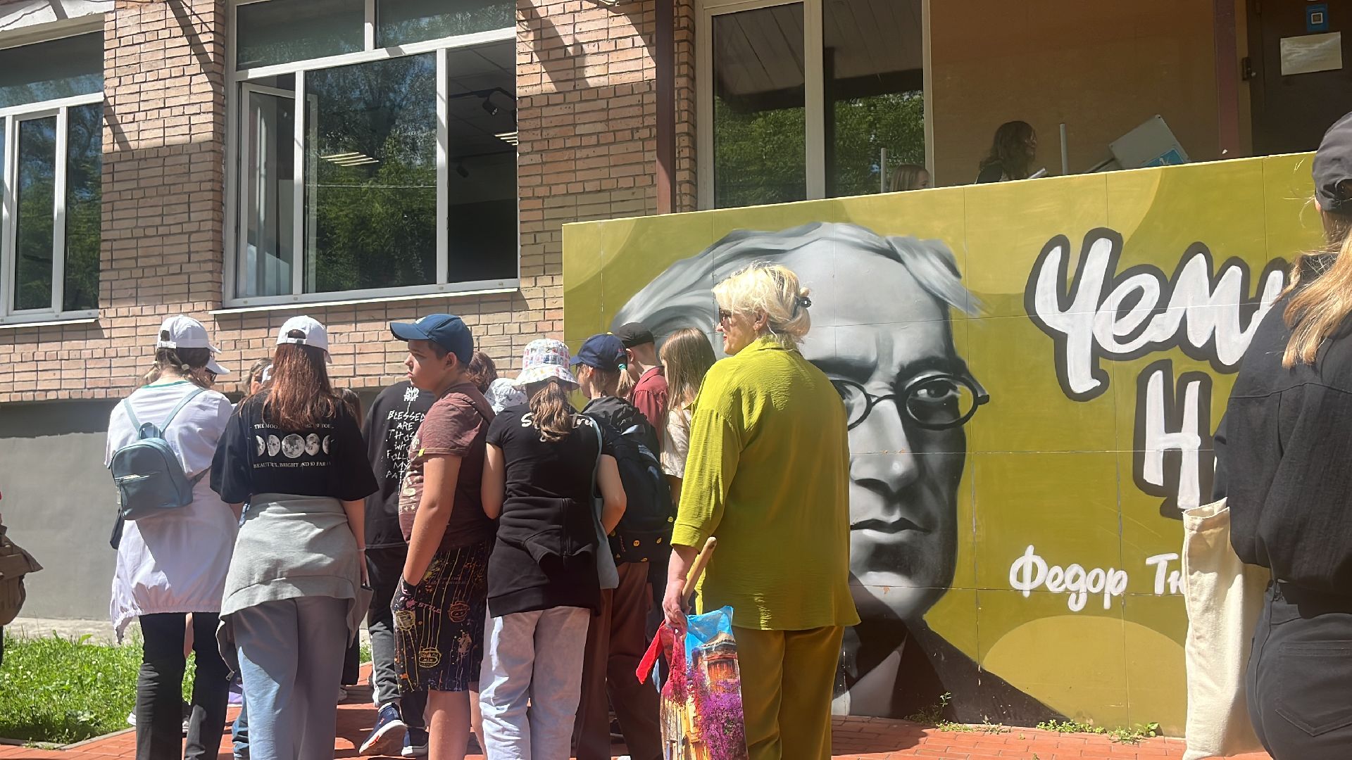 памятники, вечный огонь, мемориал, стела, экскурсии, экскурсия, экскурсии по историческим местам, школьники, дети,