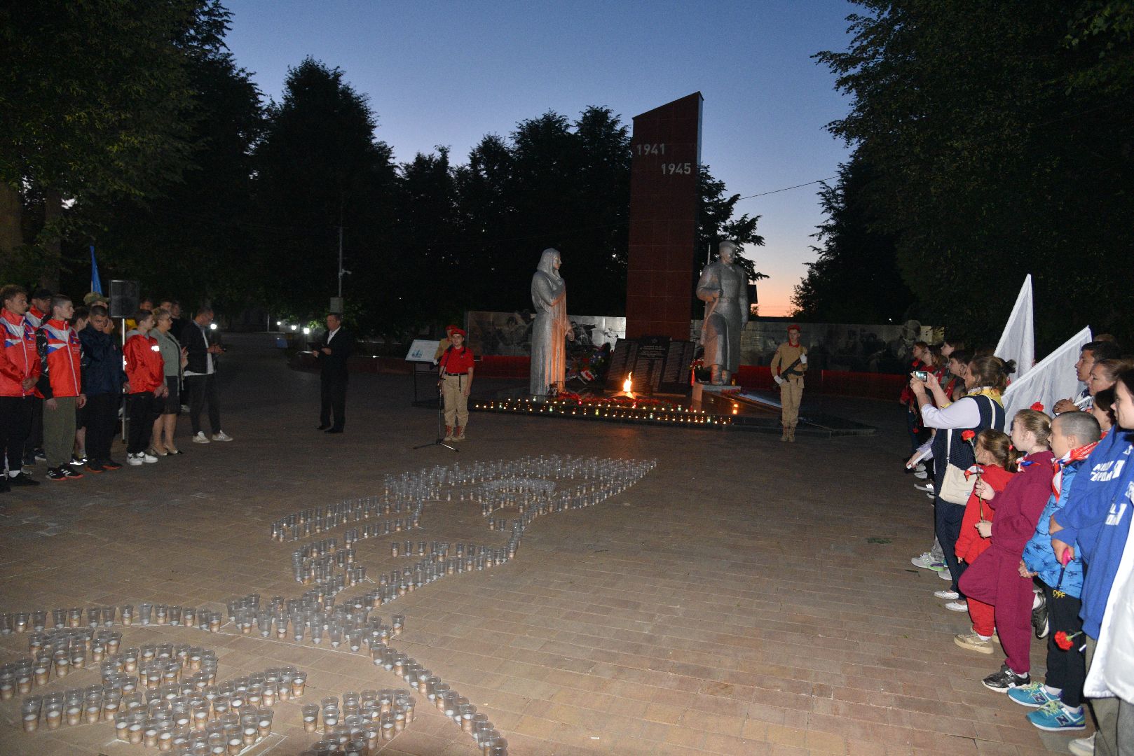 лотошино, день памяти и скорби, 22 июня, акция, свеча памяти,