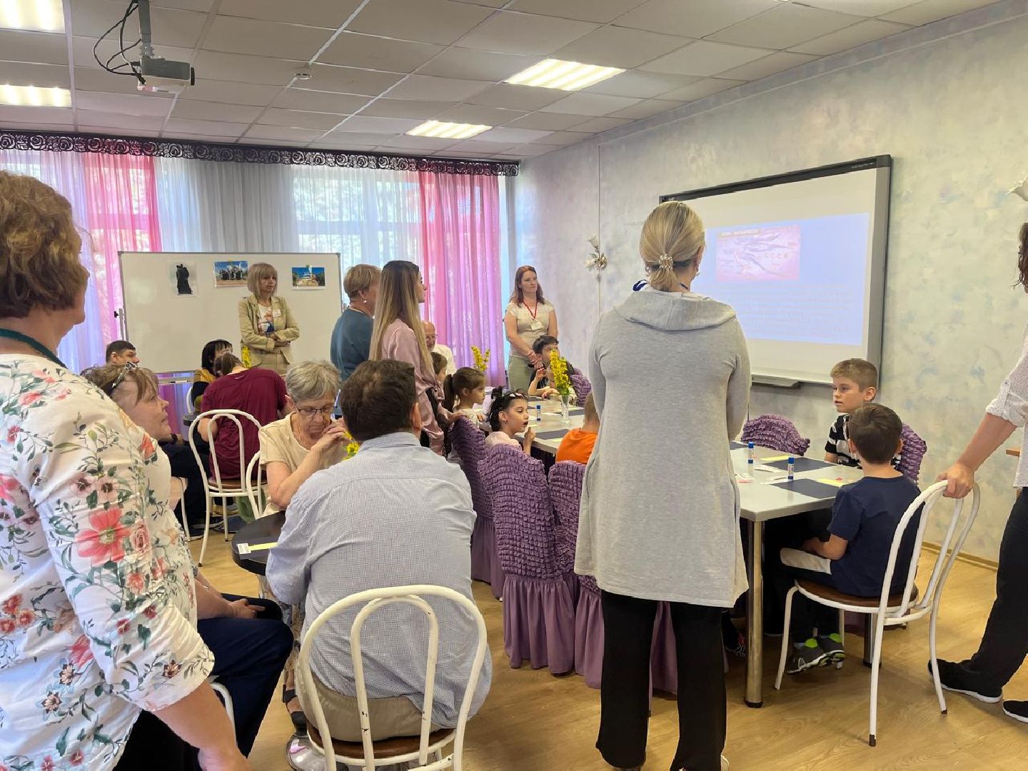 ивантеевка, день памяти и скорби, памятная дата, свеча памяти, дети с овз, инвалиды,