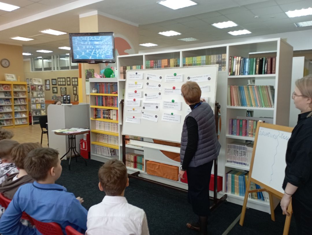 Дубна, общество